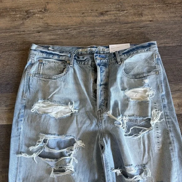 American Eagle Outfitters Light Blue Distressed Boyfriend Jeans 16T - Picture 3 of 7